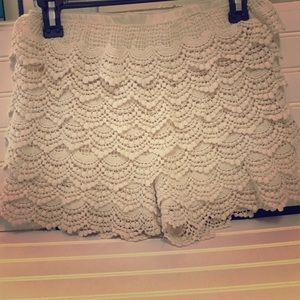 Blu Pepper Crochet Shorts